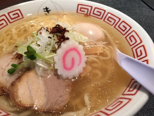 「中華そば　あっさり　味玉」@中華そば きび 明大前店の写真