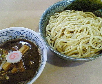「つけめん　８５０円」@ブロンソンの写真