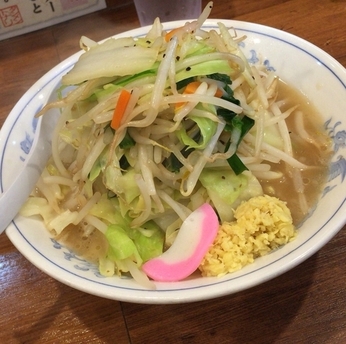 「タンメン」@東京タンメン トナリ 大宮店の写真