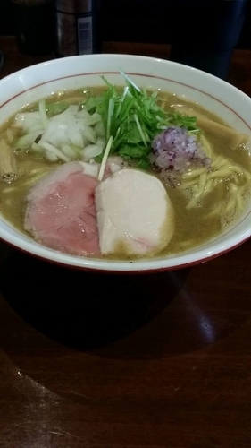 「本日限定 銀の煮干そば〜鶏白湯風」@煮干中華そば 鈴蘭 新宿店の写真