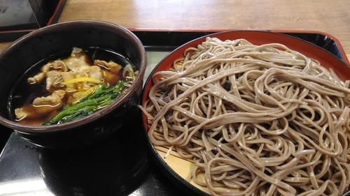 「肉つけそば＋大盛　（590円＋100円）」@そば処 吉野家 長津田店の写真