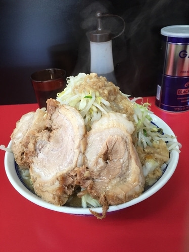 「ラーメン大盛＋豚2枚 930円」@イマイ帝国の写真
