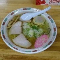 塩ラーメン　７５０円