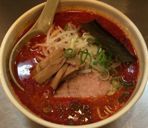 「味噌ラーメン（辛味噌で） 普通盛 650円」@柳麺 はな火屋の写真