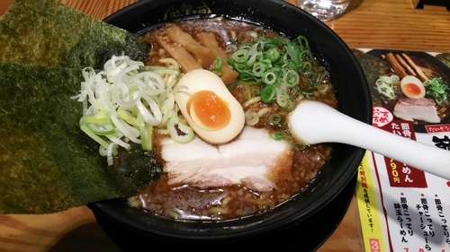 「節骨こってりたいぞうらーめん」@節骨麺たいぞう 池袋東口店の写真