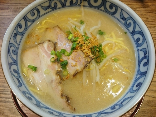 「バリバリらーめん塩味」@らー麺屋 バリバリジョニーの写真