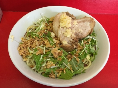 「小ラーメン(750円)+釜玉(100円)」@ラーメン 学の写真