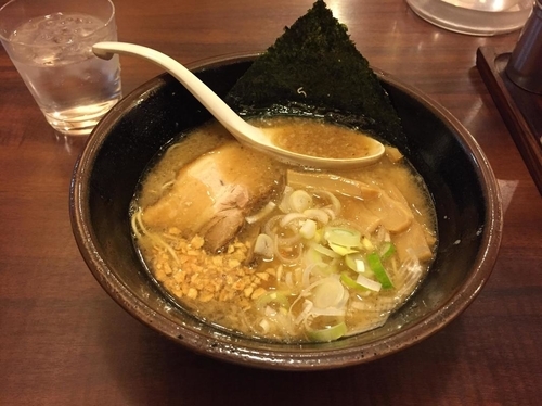 「白湯ラーメン」@豆天狗 支店の写真
