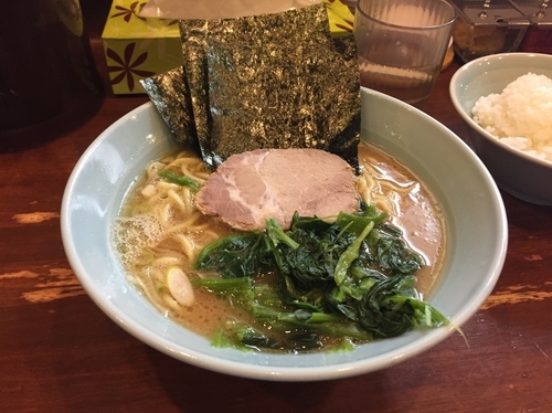 「ラーメン」@横浜家系ラーメン 家家家 飯田橋店の写真