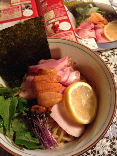 「【ラW限定】雲丹とカルピスバターのまぜそば」@中華そば 四つ葉の写真