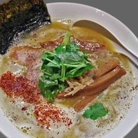 濃厚味玉そば　880円