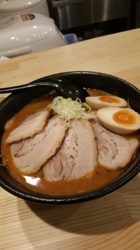 「辛味噌ちゃーしゅーめん+味玉」@ぼっけもんの写真