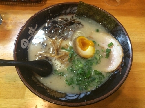 「黒竜とんこつラーメン」@とんこつらーめん 黒竜の写真