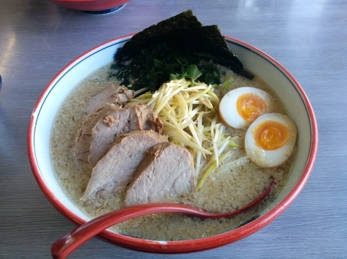 「ねぎチャーシュー中盛 1030円」@ラーメンショップ 122号騎西店の写真