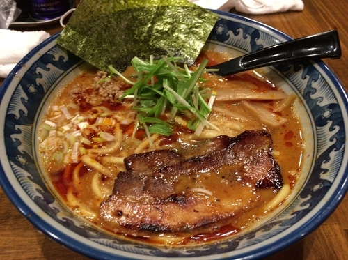 「担々麺（極辛の先＋3種の辛み）」@焼豚食道の写真