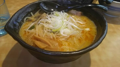 「ラーメン大盛り８００円（並と同額）」@麺や 蒼 AOIの写真