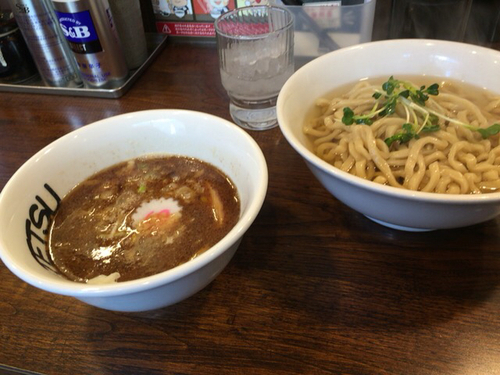 「強麺つけあつ」@つけめんTETSU 千駄木本店の写真