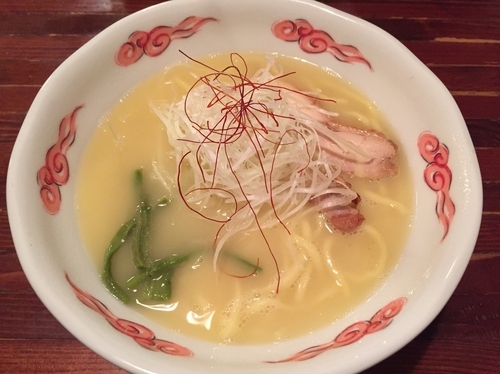 「鶏白湯ラーメン¥820」@麺・酒処 ぶらりの写真