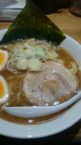「ラーメン（味玉追加）」@らーめん たつ亭の写真