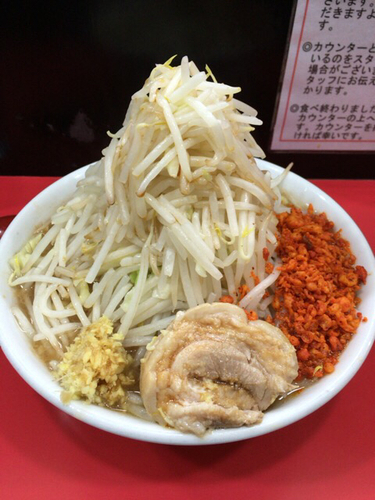 「ラーメン（やさい、しょうが、辛あげ）」@用心棒 本号の写真