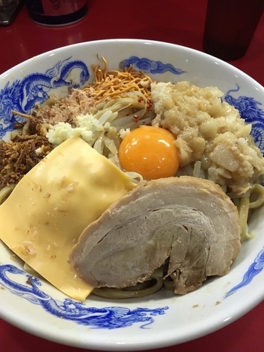 「まぜそば大870円」@ジャンクガレッジ 東大宮店の写真