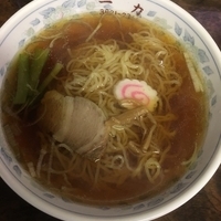 ラーメン600円、餃子500円