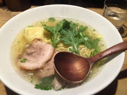 「本丸塩らー麵　850円」@横濱元町 本丸亭 横浜店の写真