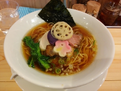 「煮干ｓｏｂａ」@銀座 篝 アトレ浦和店の写真