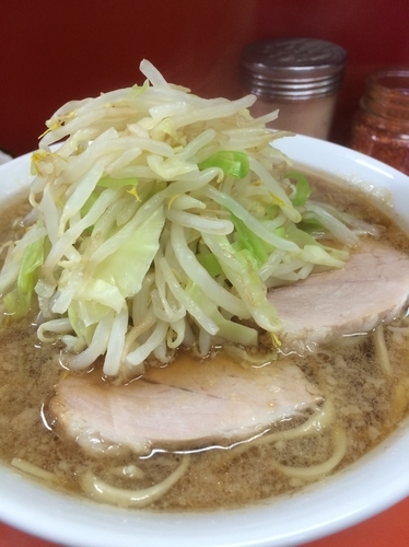 「小 半分固め・油少なめ」@ラーメン二郎 神田神保町店の写真