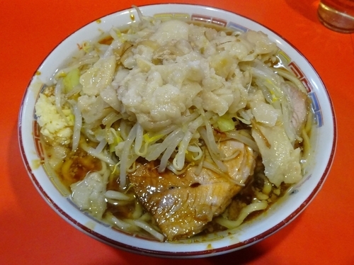 「ラーメン（700円）ニンニクアブラカラメ」@ラーメン二郎 仙川店の写真