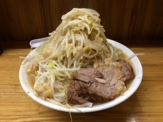 「ラーメン　大　ヤサイアブラ」@ラーメン二郎 赤羽店の写真