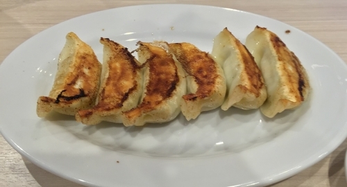 「タンメン餃子セット(￥700、餃子単品は￥210）」@ちょい飲み日高屋 大和中央通店の写真
