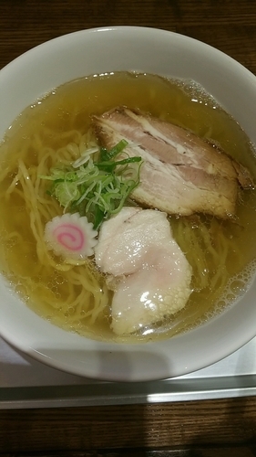 「塩節らーめん」@らーめん なぶら 京王八王子店の写真