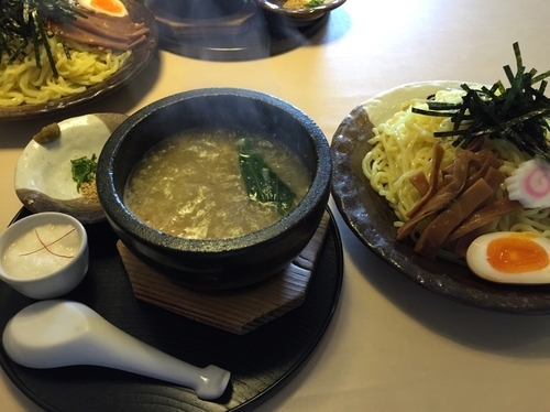「石焼つけ麺 白 (塩)」@らーめん岡崎 鶴ヶ島店の写真