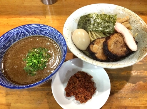 「つけめん（800円）＋豚（100円）＋辛味噌ハーフ（50円）」@麺屋 むじゃきの写真