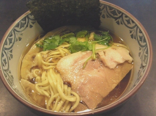 「【気まぐれ限定】豚清湯￥850」@中華そば 四つ葉の写真