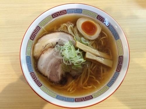 「煮干しらーめん」@煮干鰮らーめん 圓 名古屋大須店の写真