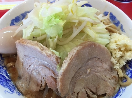 「豚玉らーめん(大)＋ニンニク」@ドン-キタモトの写真