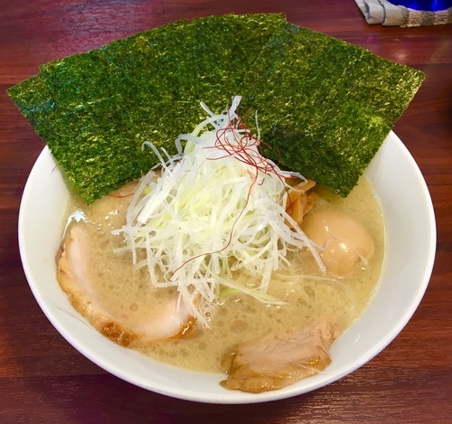 全部のせ塩豚骨 麺屋 蓮花のレビュー ラーメンデータベース