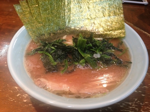 「ラーメンほうれん草増し＋のり増し」@家系ラーメン 桂家の写真