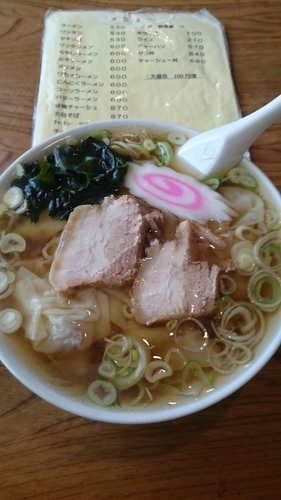 「ワンタン麺 600円」@ラーメン にしむらの写真