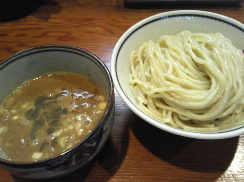 「濃厚煮干しつけ麺（大盛）」@月と鼈の写真