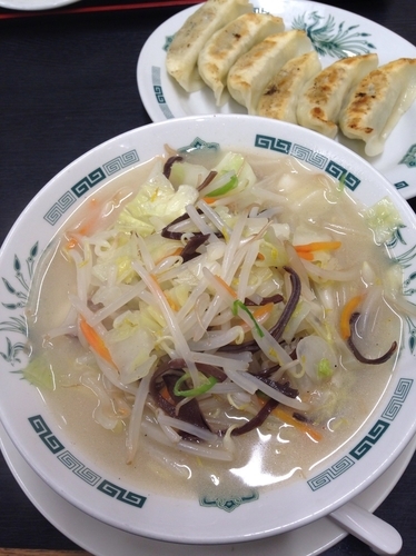 「野菜たっぷりタンメン➕餃子セット 700円」@日高屋 川越岸町店の写真