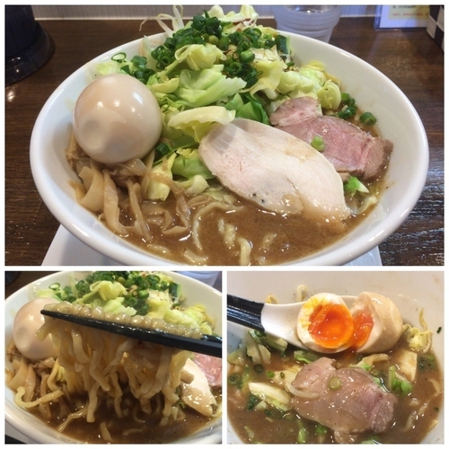 「味玉濃厚魚介豚骨 900円（麺大盛り）＋キャベツ 100円」@麺.SUZUKiの写真