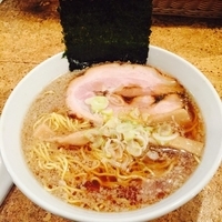 醤油ラーメン(中間)
