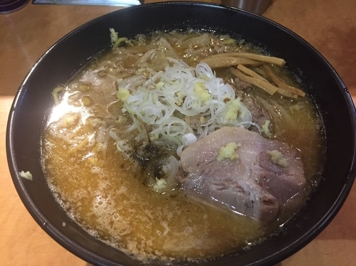 「味噌らーめん〜札幌風〜¥830」@麺屋 翔 西新宿本店の写真