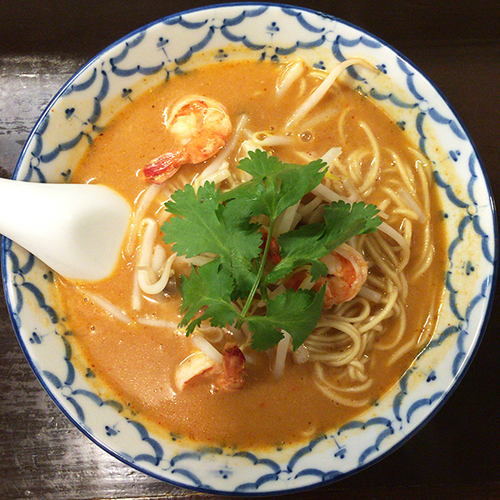 「【限定】トムヤム味噌ラーメン」@づゅる麺 池田の写真