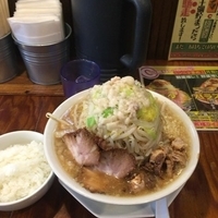 ラーメン小702