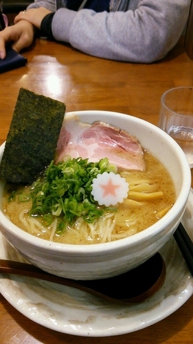 「うえ田らーめん+大盛（無料）」@麺匠うえ田の写真