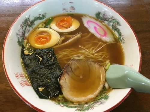 「中華ラーメン＋煮玉子」@ラーメン蘇洲 須玉店の写真